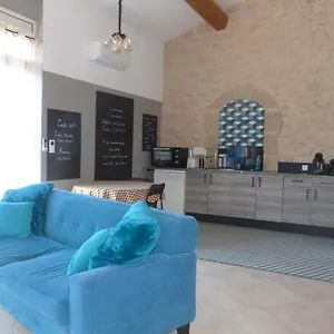 Hébergement de vacances Enfin Arrivés !, LʼIsle-sur-la-Sorgue